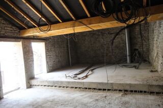  Remise / Grange � vendre 4 pi�ces 138 m�