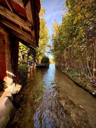  Moulin � vendre 8 pi�ces 216 m� Saclas