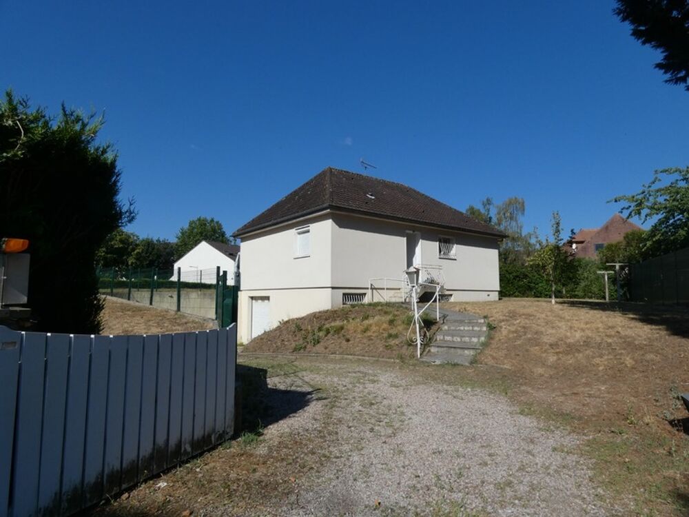 Vente Maison Maison à vendre 4 pièces FALAISE (14) de 75 m² habitables sur 966 m² de terrain Falaise