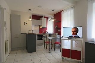  Appartement à louer 1 pièce 25 m²