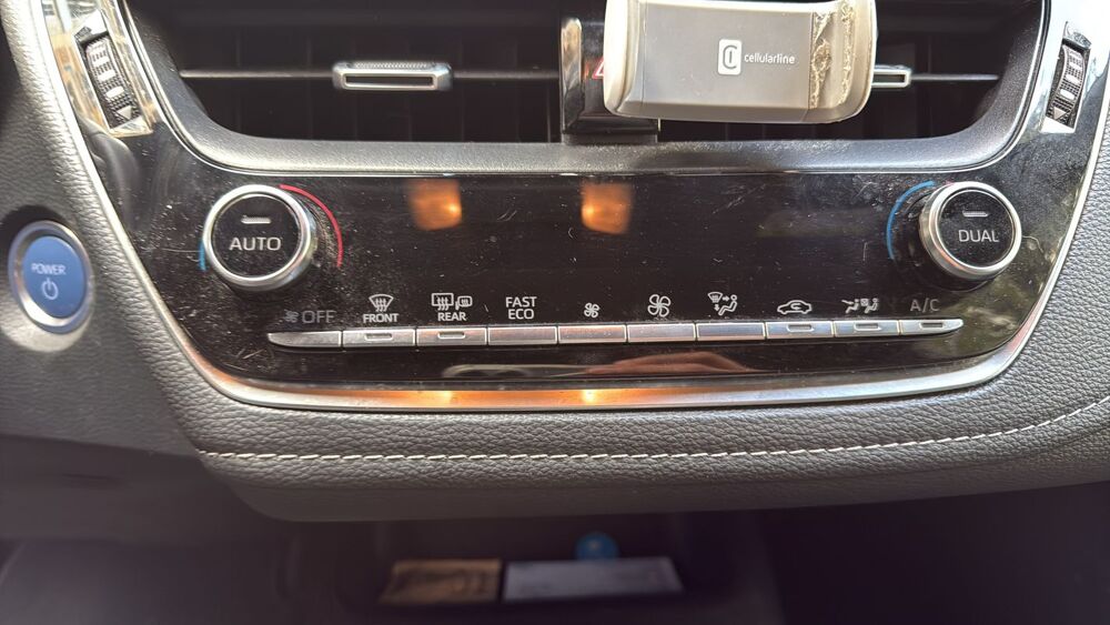 Corolla XII 2.0 VVT-i 180 CVT Design 2023 occasion 75017 Paris