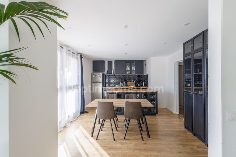 Caen - Grand T2 lumineux avec terrasses - 64.16 m2 - 1 chambre - 5ème étage avec ascenseur - Garage fermé