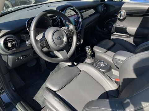 Cooper COOPER SE 184 CH - FINITION PREMIUM PLUS 1&egrave;re MAIN SUIVI 2023 occasion 14650 Carpiquet