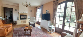  Maison à vendre 11 pièces 239 m²
