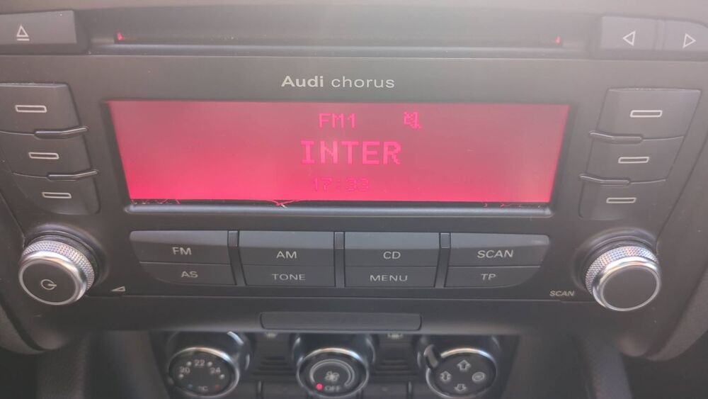 TT II 2 TFSI 211 S-Tronic 6 S line - Automatique 2010 occasion 44330 Vallet