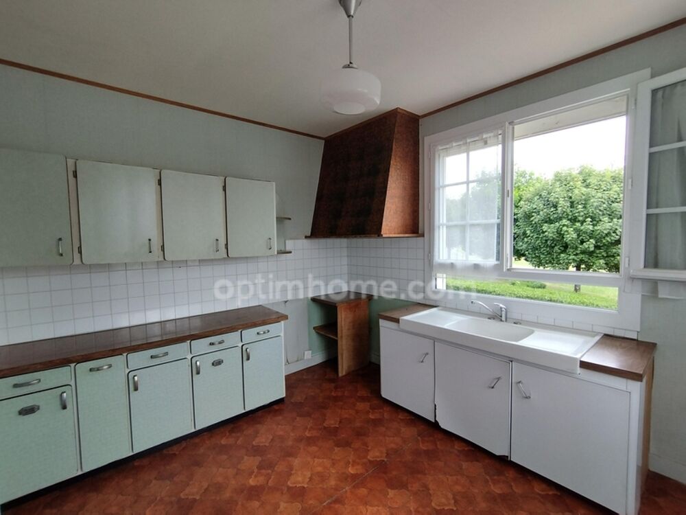 CHARENTE, VAL DE BONNIEURE, Maison sur sous-sol, 3 chambres, garage, terrain arboré 1457 m²