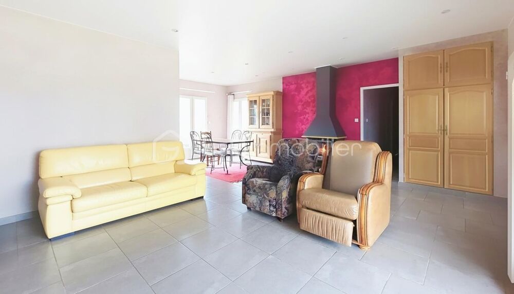 BEAU PLAIN-PIED 4 chambres - 1600m² Terrain Arboré