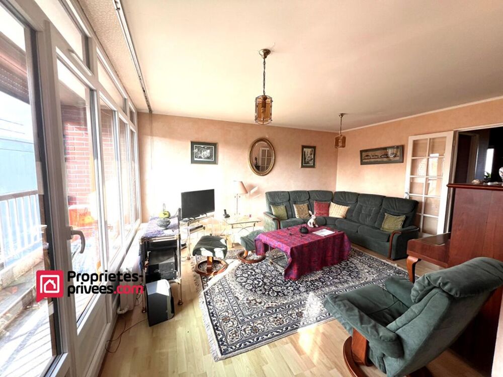 Survilliers ? Appartement 5 pièces de 88 m² avec terrasse, box et cave
