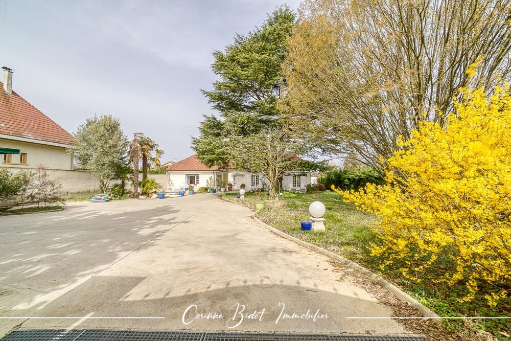 � vendre  Villa Saint-Pierre-de-Chandieu (69780)