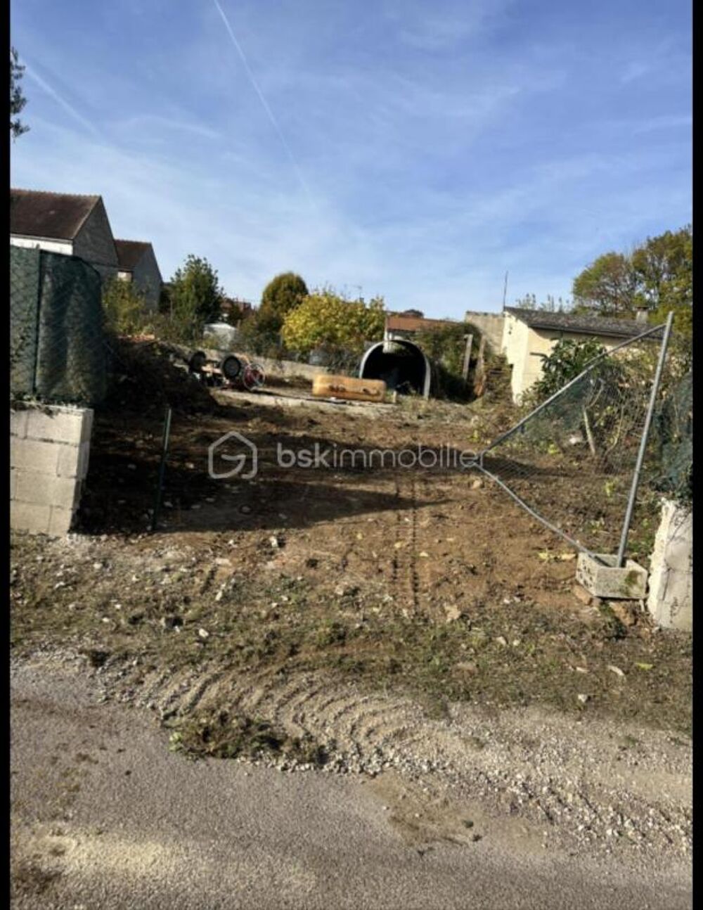 Vente Terrain ? Terrain constructible avec projet déjà engagé – Un gain de temps précieux ! Champlost