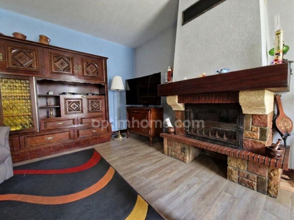 Vente Maison Maison à vendre 85m² - 6 pièces - 2 chambres - DESCARTES (37) Descartes