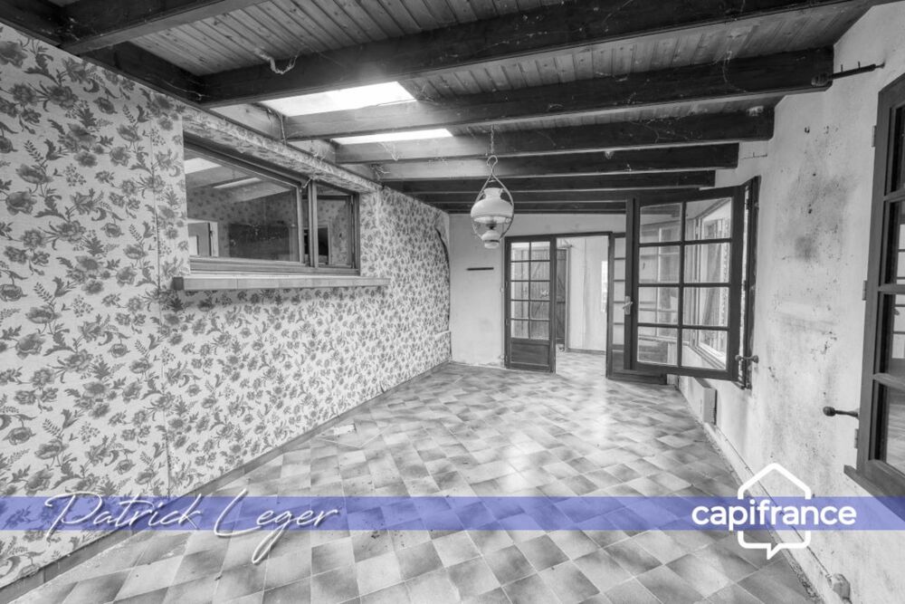 SAINT MARTIN DE RE (17), maison à rénover de 95 m² sur terrain de plus de 730m² en zone UB