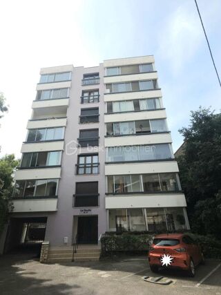  Appartement à louer 4 pièces 85 m²