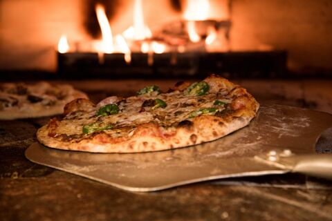 Exceptionnelle Pizzeria SAINT PRIEST (69) 1568000 69800 Saint priest