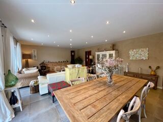  Maison à vendre 10 pièces 308 m²