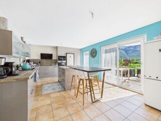  Maison � vendre 5 pi�ces 230 m�