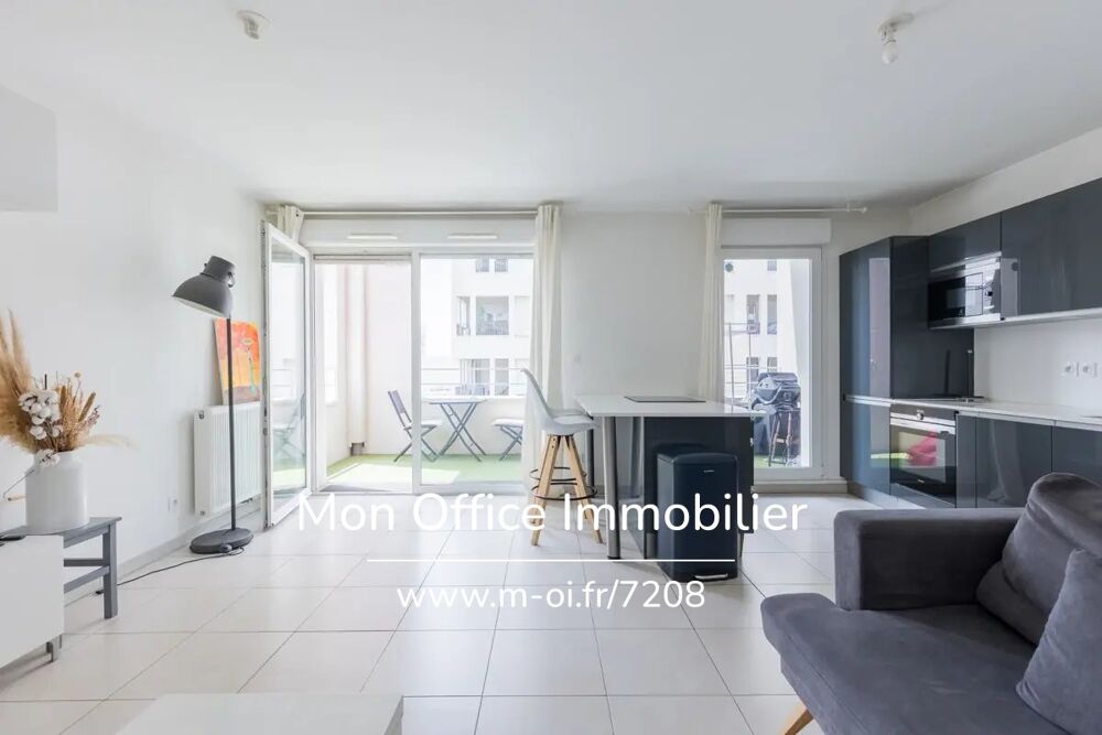 Vente Appartement Référence : 7208-CLA. - Duplex 3 pièces avec terrasse et place de parking Marseille 2