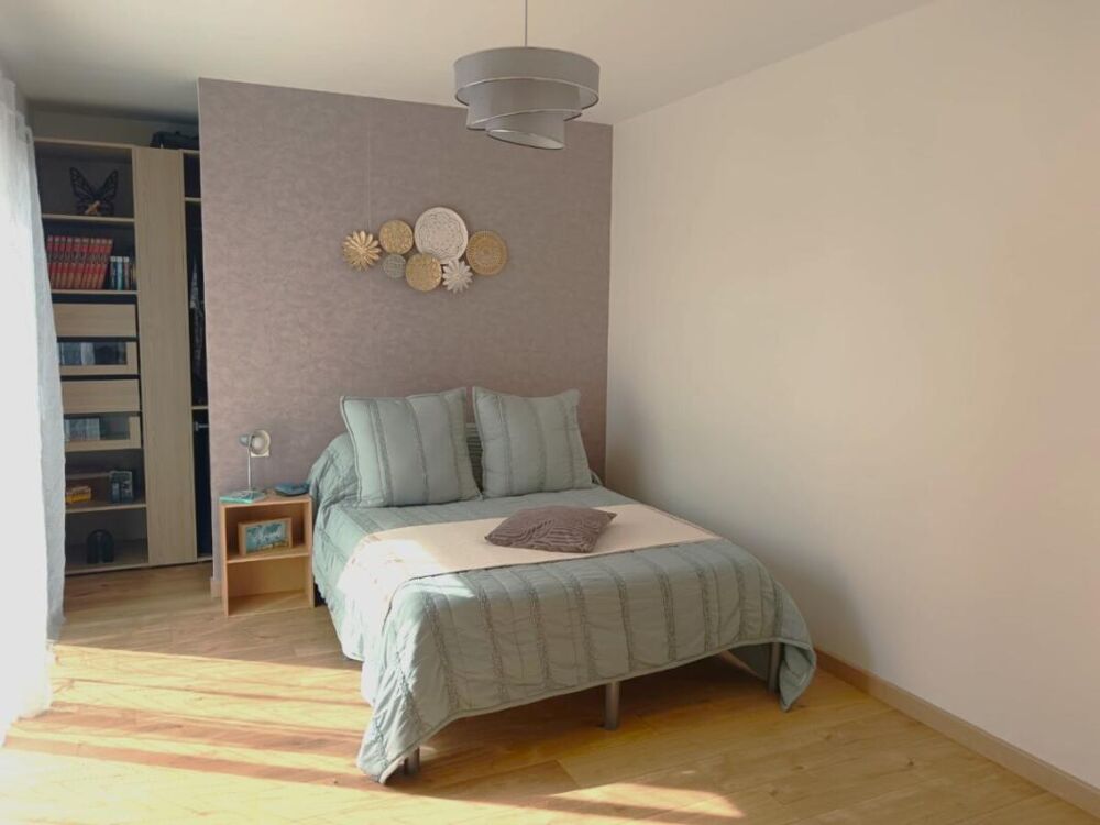 Maison contemporaine de plain-pied  113 m²  Ploudaniel