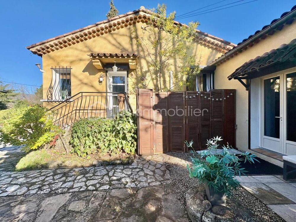 Vente Maison TOURRETTES  VENTE MAISON AVEC STUDIO, PISCINE ET GARAGE Tourrettes