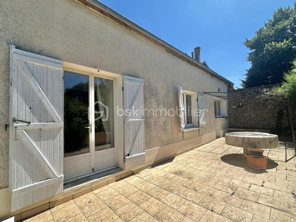 Vente Maison corps de ferme avec garage et dépendances Bussy le repos