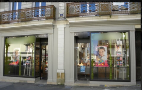 ? Local commercial  Emplacement N°1  Centre-ville ? CHATEAUBRIANT (44) 69500 44110 Chateaubriant