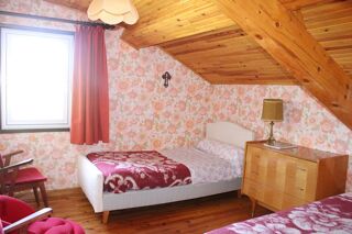  Maison à vendre 10 pièces 166 m²