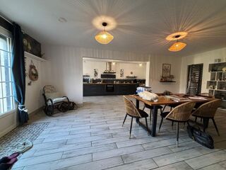 Maison à vendre 6 pièces 230 m²