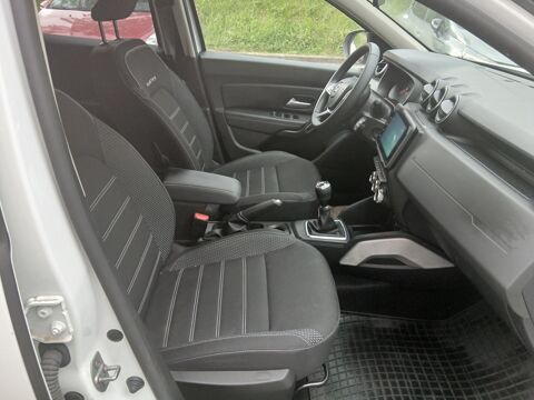 Duster 1.5 BLUE DCI 115 CV PRESTIGE 2022 occasion 31570 Lanta