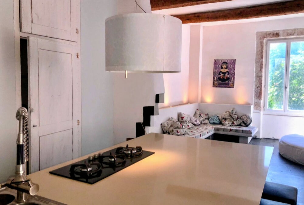 Maison de caractère 188 m² à Colombiers, près du port et du canal