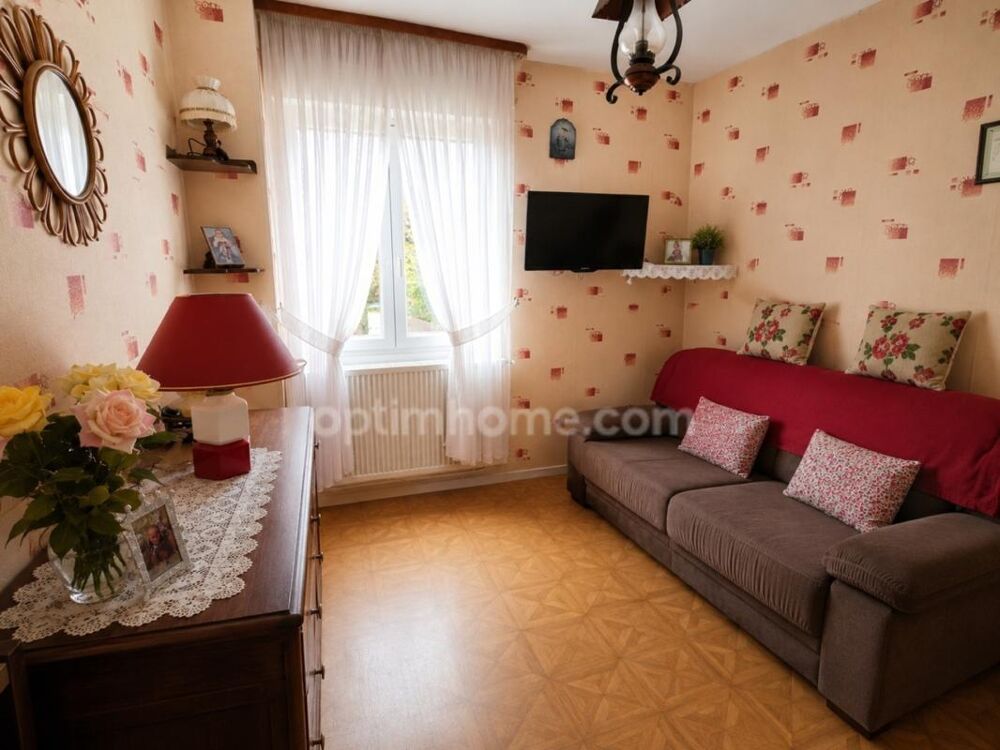 Charmante maison familiale avec terrain et garage - Etain