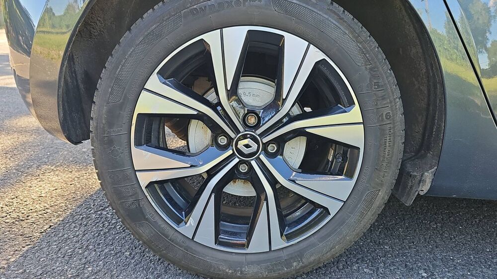 Clio 1.6 E-Tech 140 Hybrid EDC6 Limited 2022 occasion 95620 Parmain