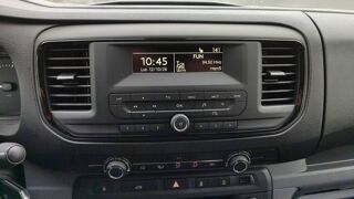 Vivaro VU III 1.5 CDTi 120 Pack Clim - Premi&egrave;re main 2022 occasion 35000 Rennes