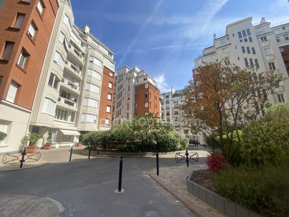 Boulogne-Billancourt  Les Princes/Marmottan  2 pièces lumineux de 46 m² au calme, à deux pas de Paris