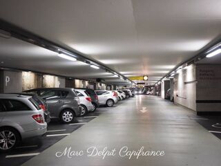  Parking / Garage à vendre 5 pièces 60 m²