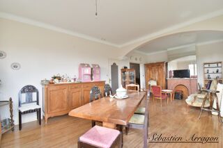  Maison à vendre 8 pièces 229 m²
