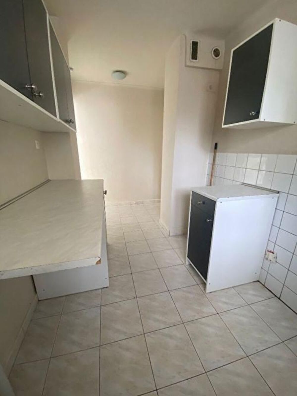 Location Appartement Appartement 3 pièces - Ste Marguerite - 13009 Marseille 9