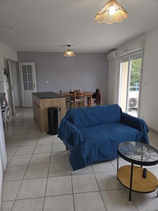  Appartement à louer 2 pièces 44 m²