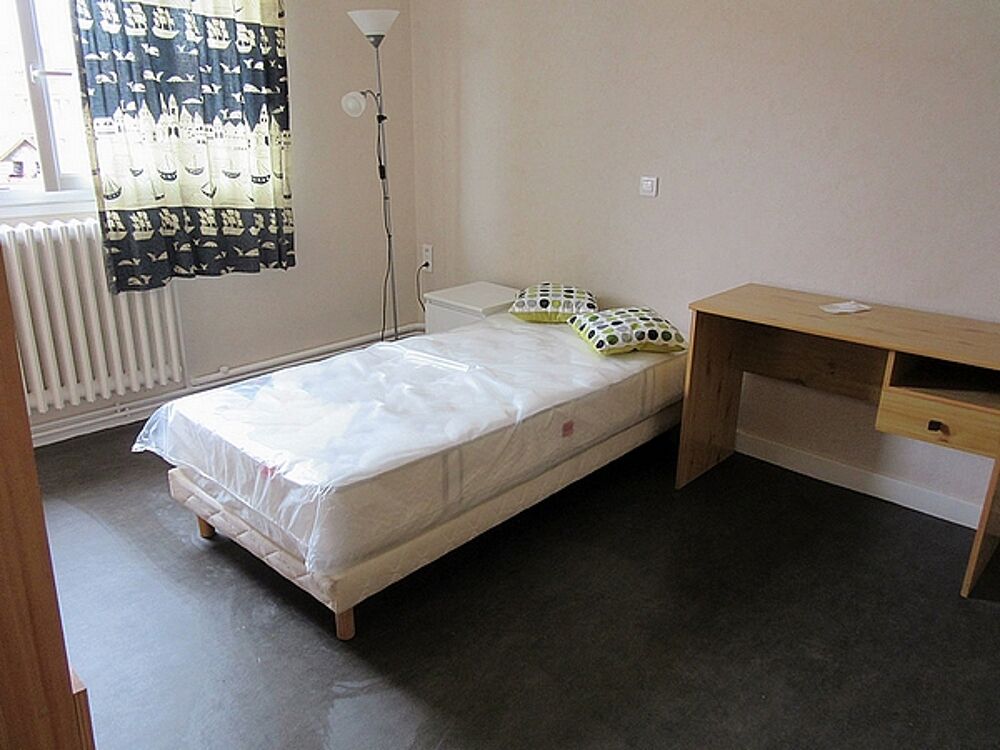 Location Appartement F1 MEUBLE - FACULTES Clermont ferrand