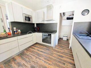  Maison à vendre 8 pièces 241 m²