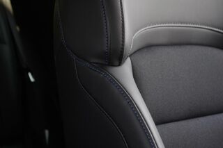 MG4 EV 64KWH - 150 KW 2WD LUXURY 2023 occasion 78240 Chambourcy
