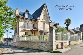  Maison à vendre 10 pièces 264 m²