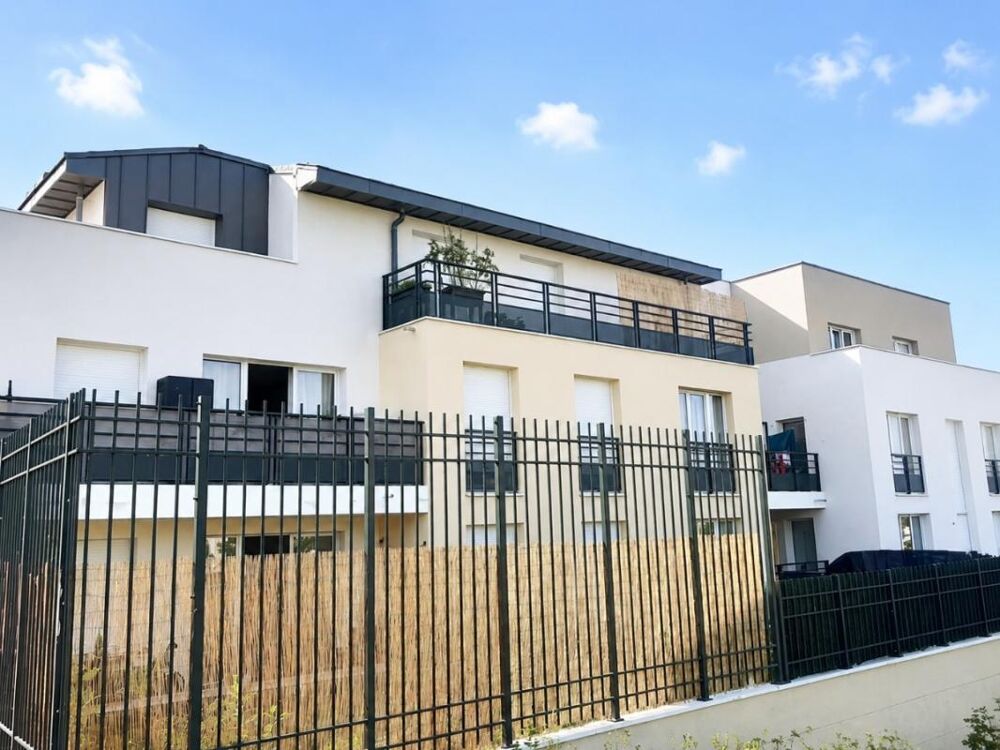 Location Appartement T2 avec balcon et parking à CORBEIL ESSONNES Corbeil essonnes