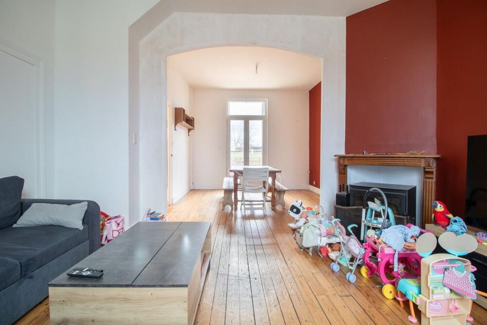 Vente Maison Maison année 30 de 4 chambres avec jardin Montlucon
