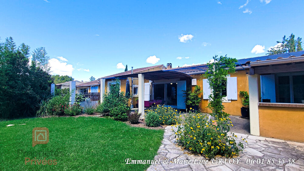 Proche Saint Rémy - Maison de plain-pied - Appartement --Piscine sur terrain de plus de 4000 m²