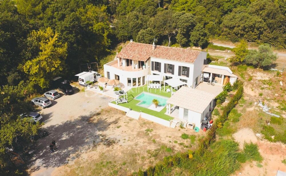 Propriété dexception de 300m2 - Parc du LUBERON - Corbières en Provence