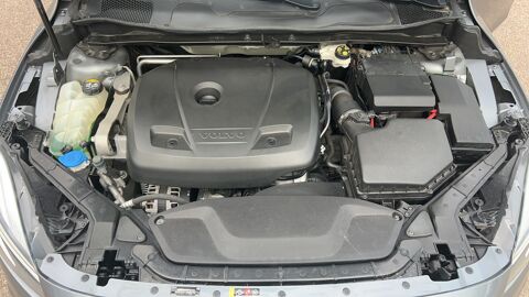V40 II 1.5 T3 152 Geartronic 6 Signature 2018 occasion 76120 Le Grand Quevilly