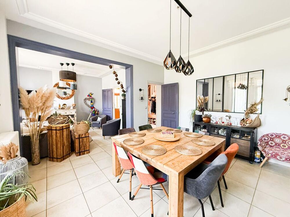 Liévin, 62800, maison bourgeoise, 6 chambres, jardin, garage