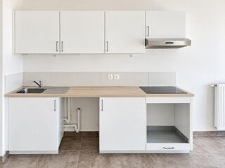  Appartement à louer 2 pièces 37 m²