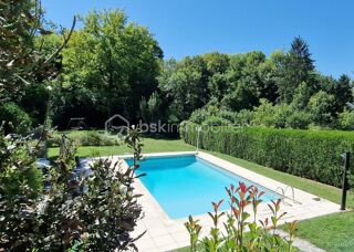  Propriété/château à vendre 5 pièces 113 m²