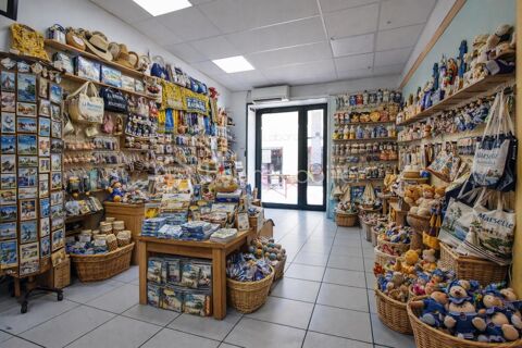 &Agrave; C&Eacute;DER � DROIT AU BAIL � CENTRE-VILLE SAINT-CYR-SUR-MER 54000 83270 Saint cyr sur mer